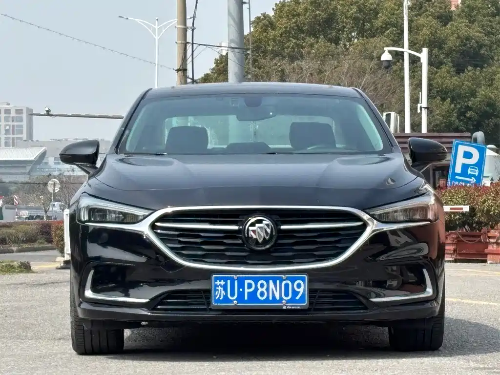 Buick LaCrosse 2022