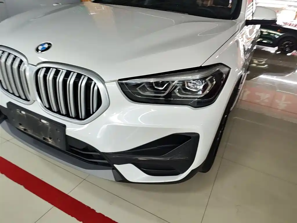 BMW X1 2020 — фото 24