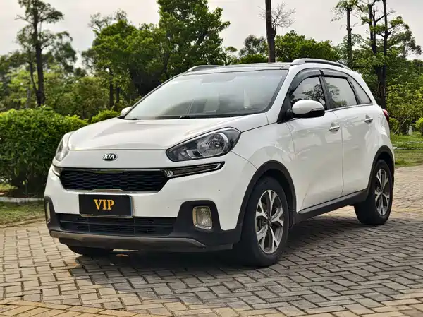 Kia KX3 2015