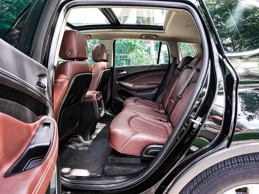 Buick Envision Plus 2022 — фото 17