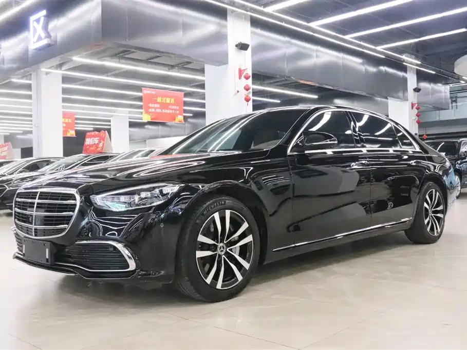 Mercedes-Benz S-Class 2023