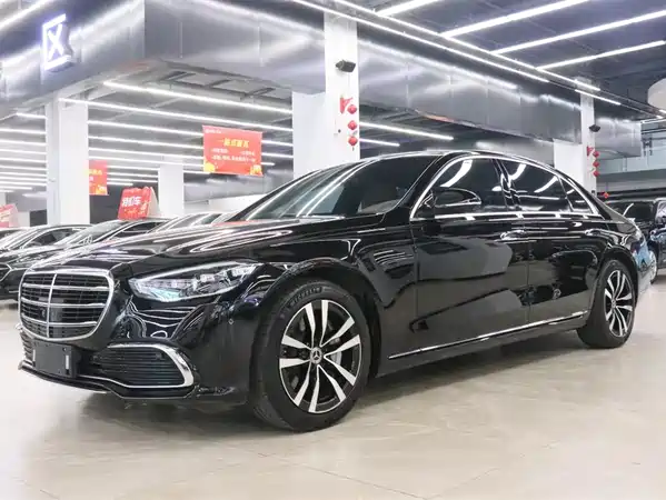 Mercedes-Benz S-Class 2023