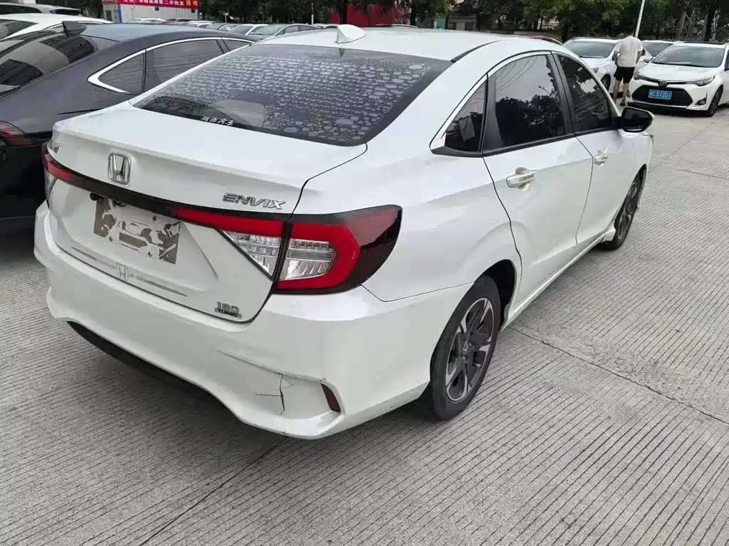 Honda Envix 2020