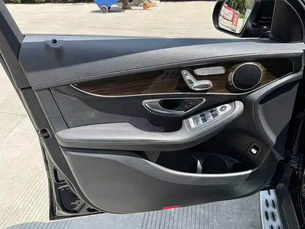 Mercedes-Benz GLC 2018