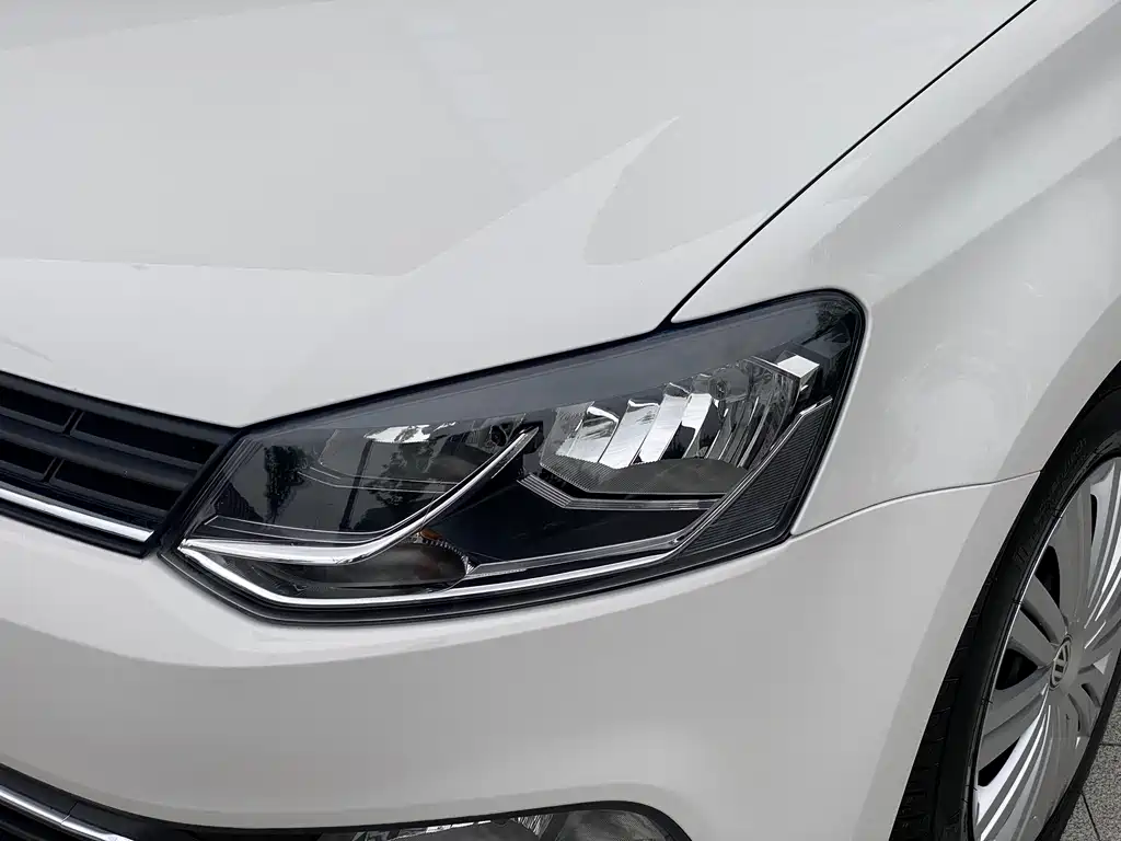 Volkswagen Polo 2019 — фото 15