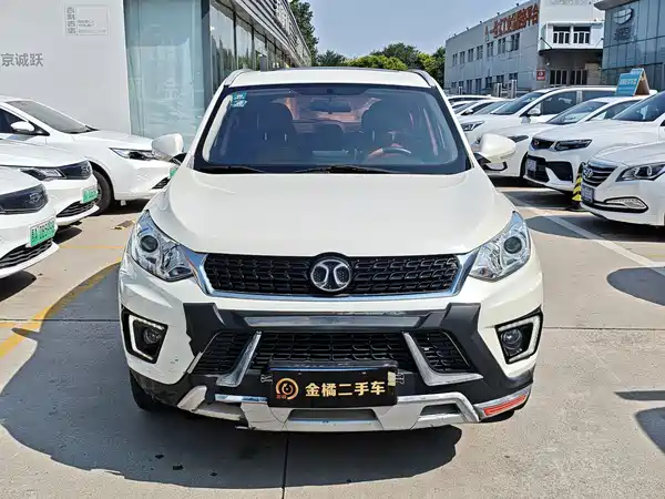 BAIC Shenbao X35 2018