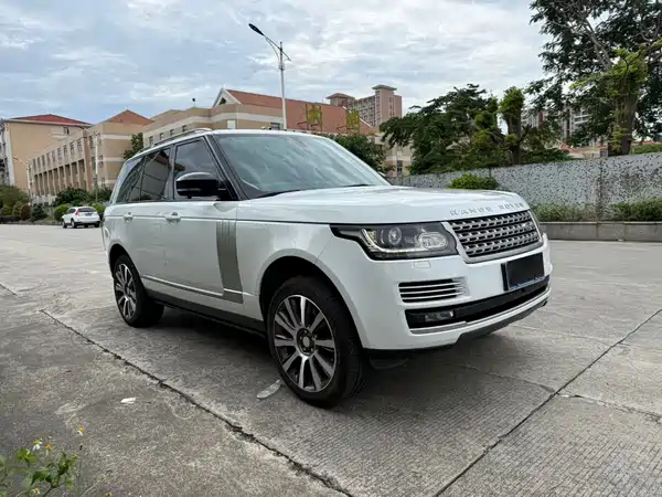 Land Rover Range Rover 2014