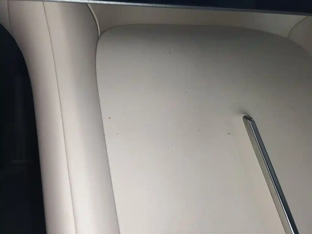 Xiaomi YU7 2025 — фото 13