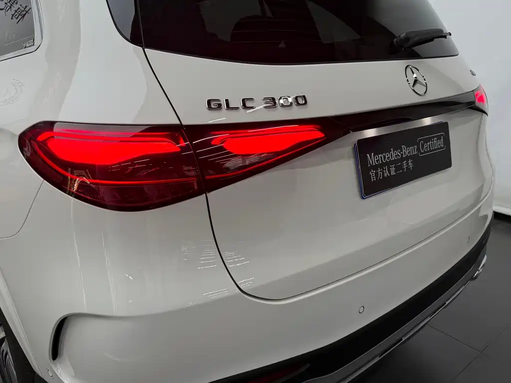 Mercedes-Benz GLC 2025 — фото 16