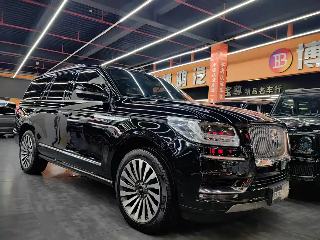 Lincoln Navigator 2021 — фото 3