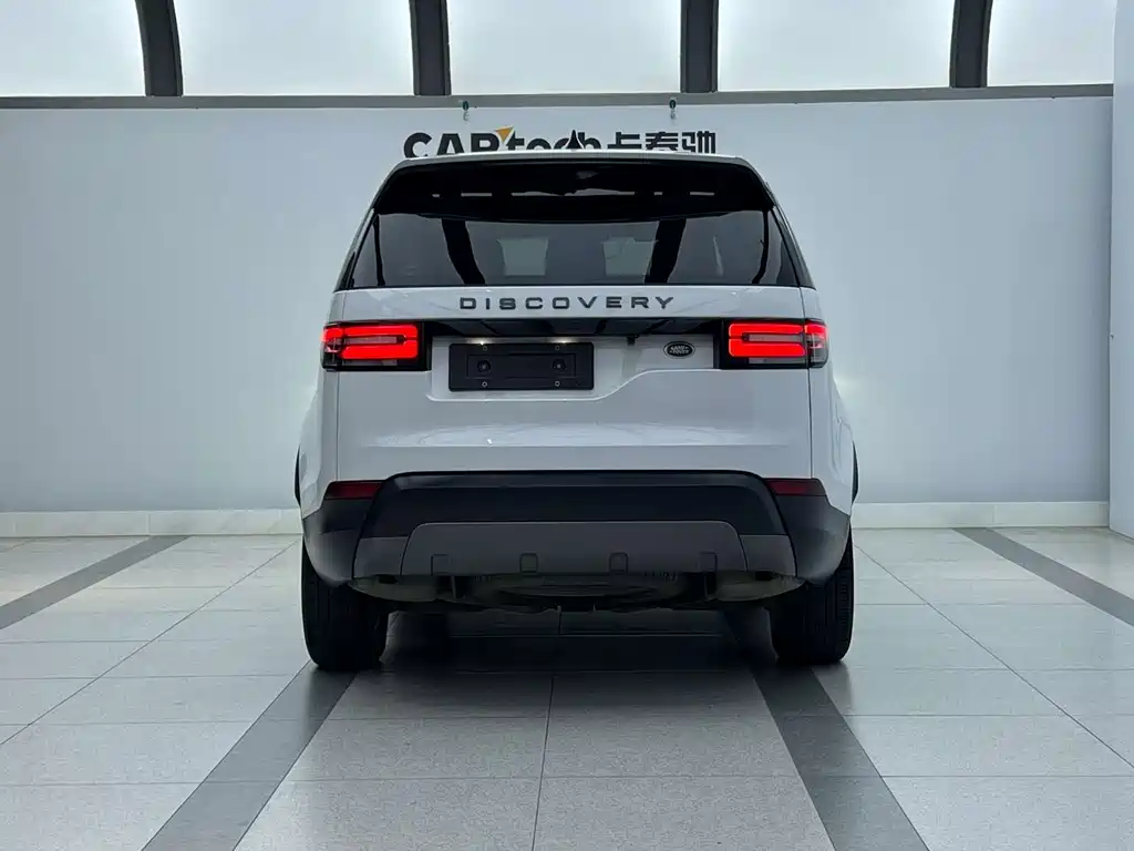 Land Rover Discovery 2018 — фото 4