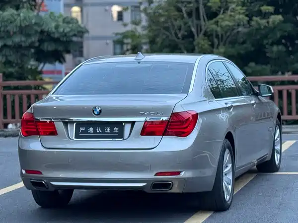 BMW 7 Series 2012
