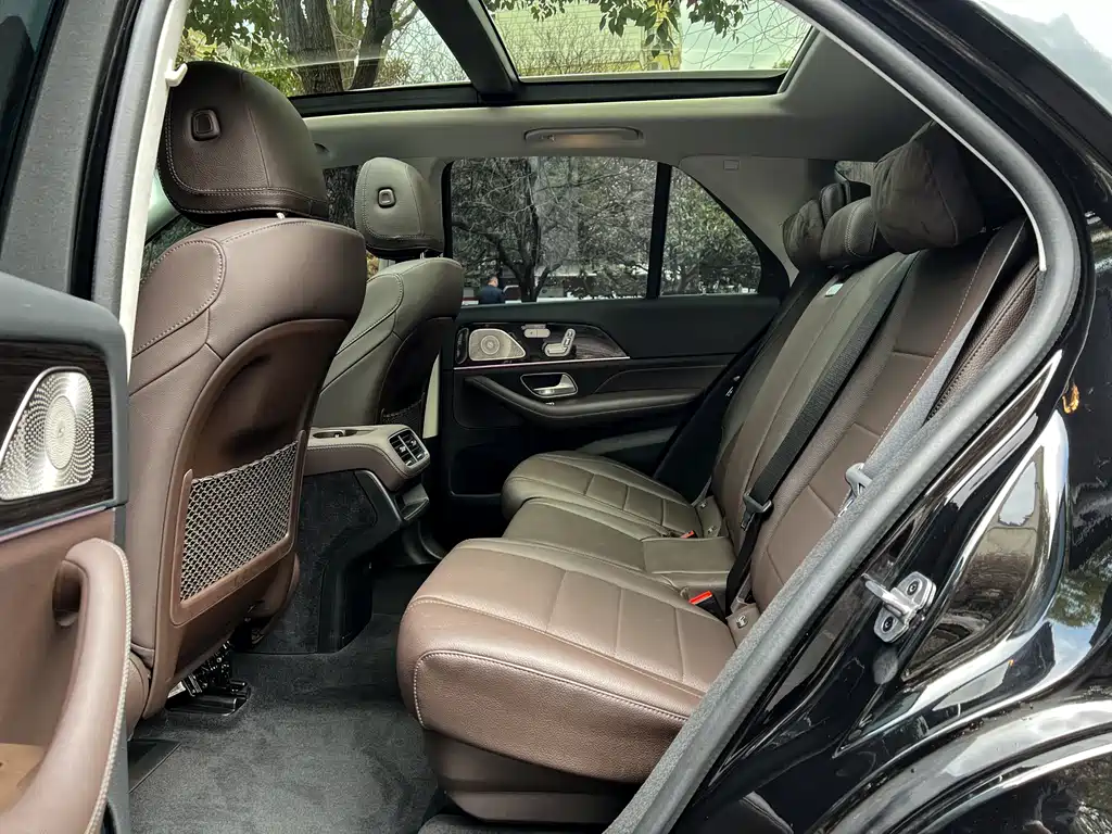 Mercedes-Benz GLE 2023 — фото 10