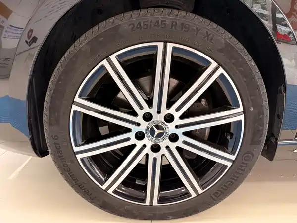 Mercedes-Benz V-Class 2022