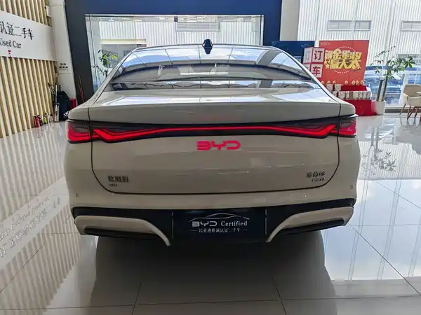 BYD Seal 06 2025