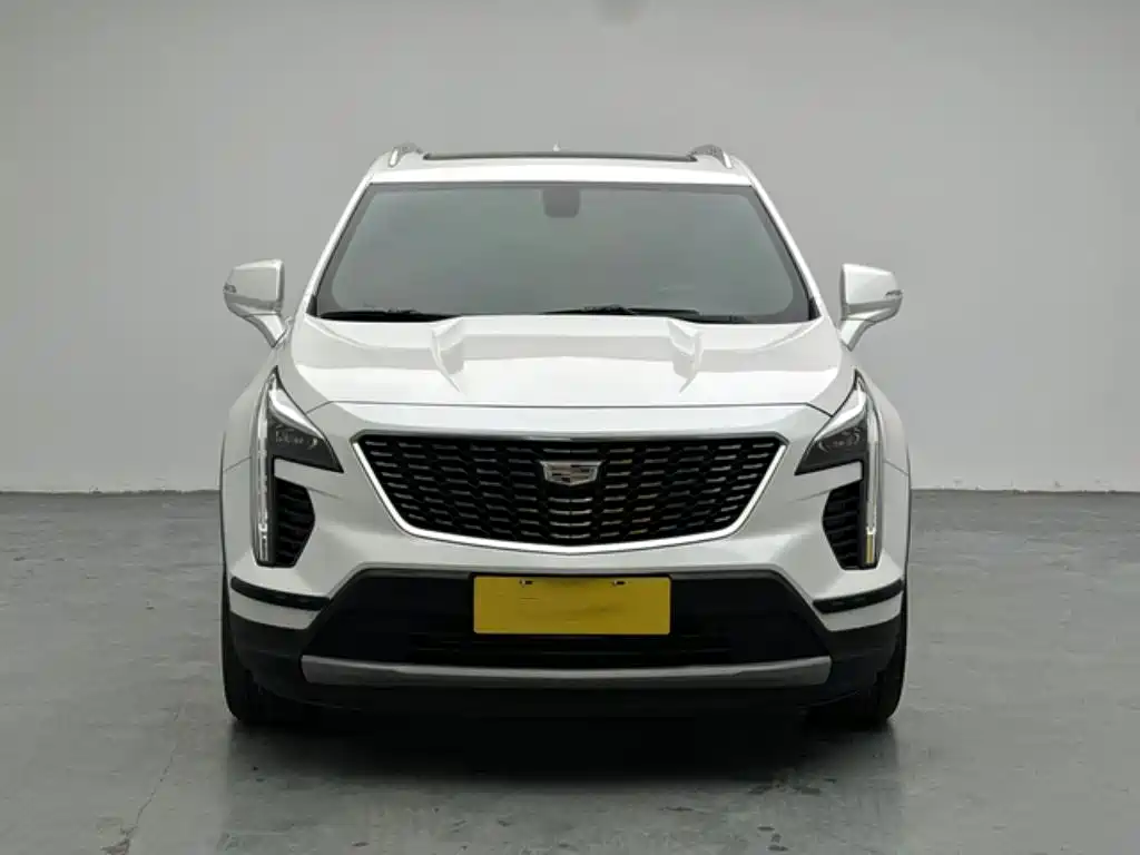 Cadillac XT4 2019 — фото 2