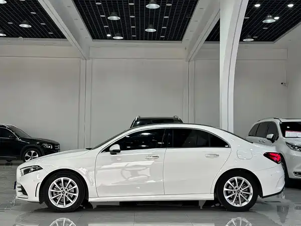 Mercedes-Benz A-Class 2021