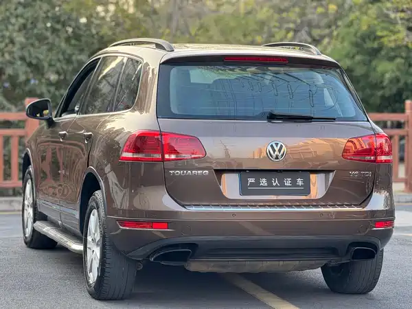 Volkswagen Touareg 2012