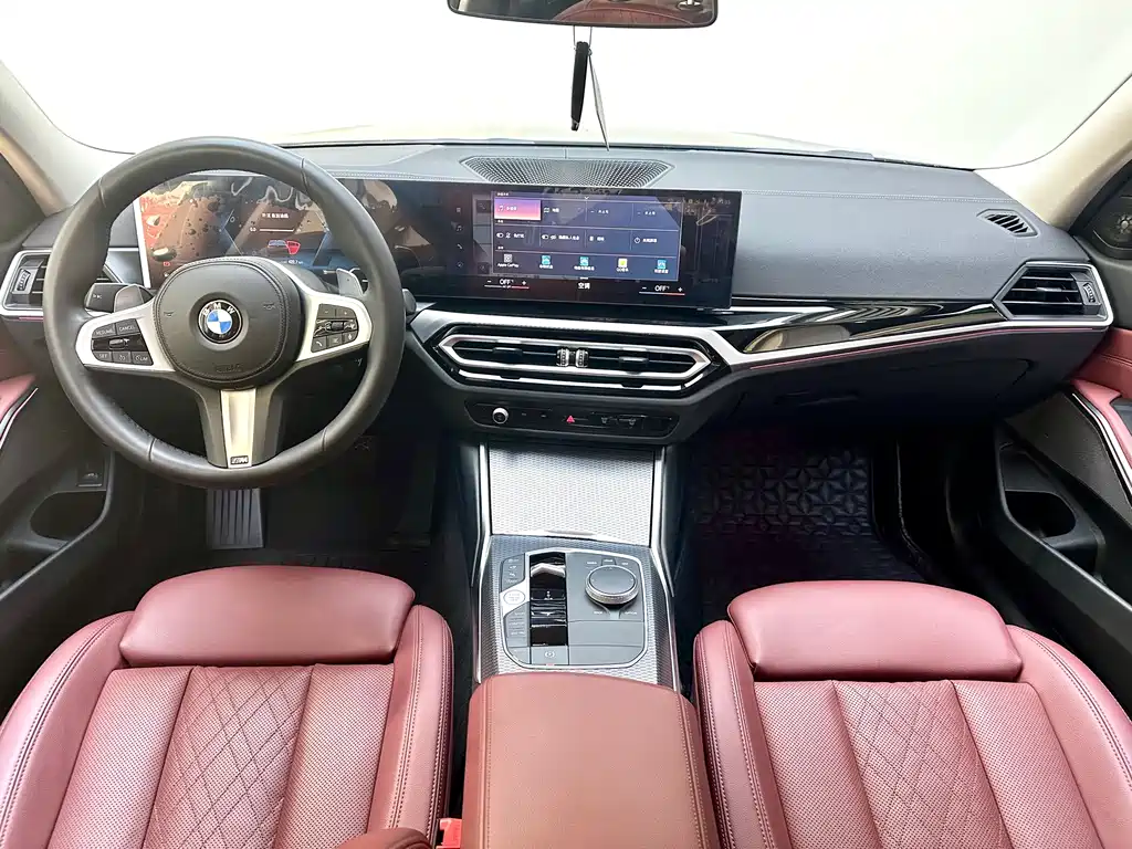 BMW 3 Series 2022 — фото 13