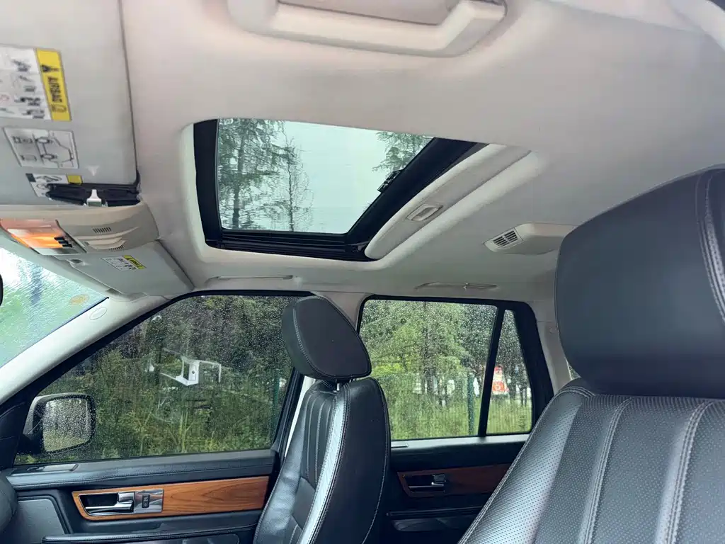 Land Rover Range Rover Sport 2013 — фото 11