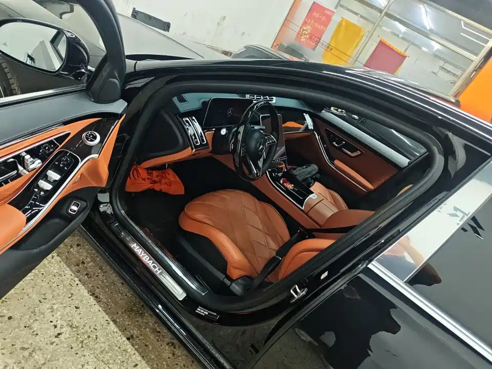 Mercedes-Benz Maybach S-Class 2023