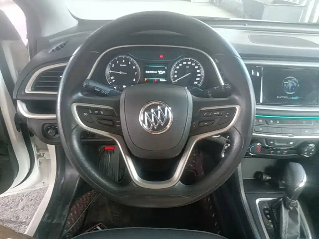 Buick Excelle 2021