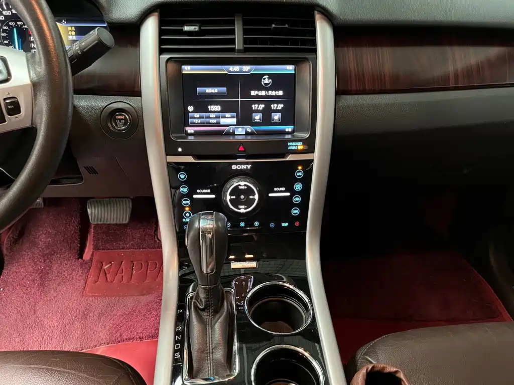 Ford Edge 2015 — фото 10