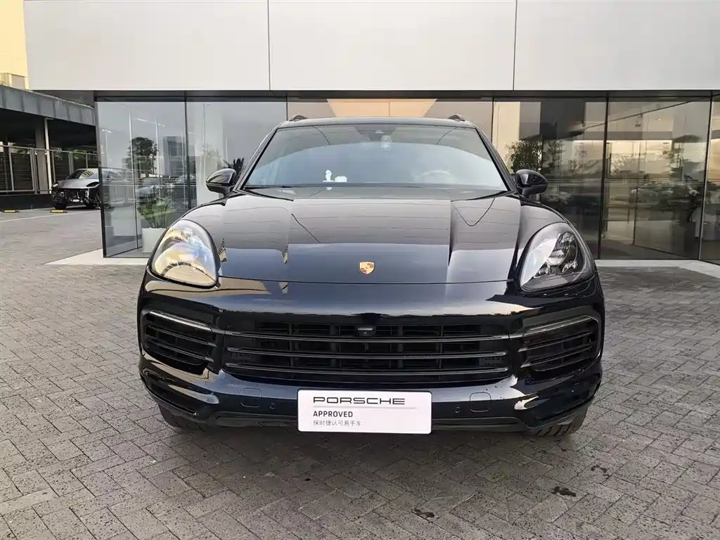 Porsche Cayenne 2019 — фото 3
