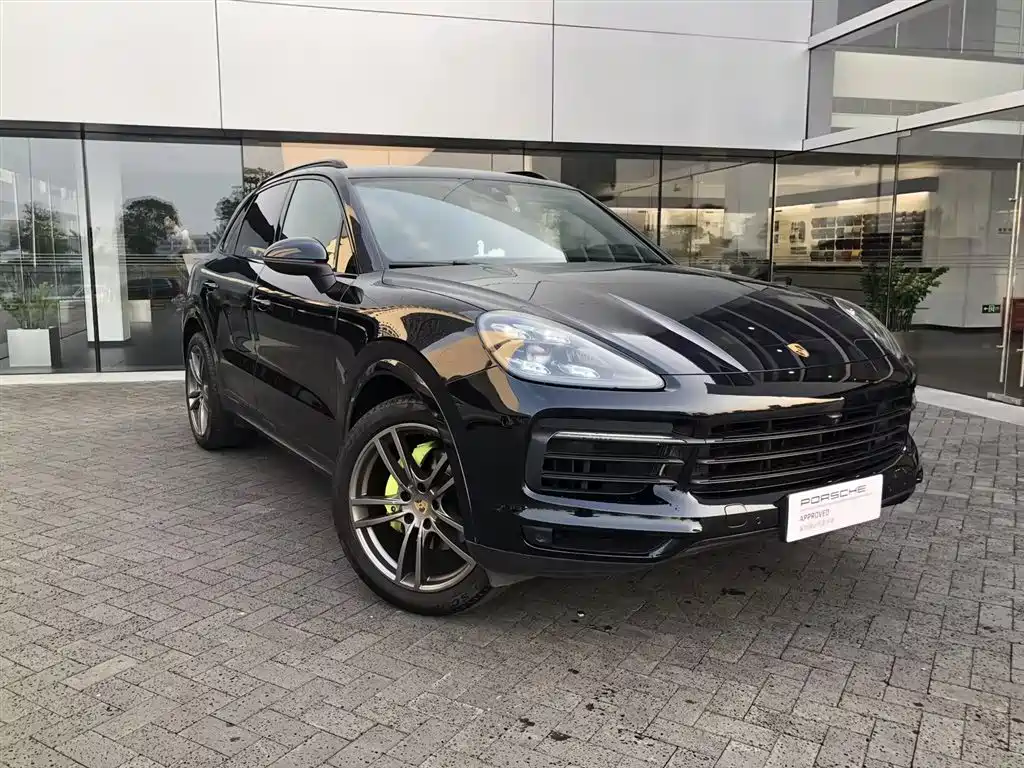 Porsche Cayenne 2019 — фото 5