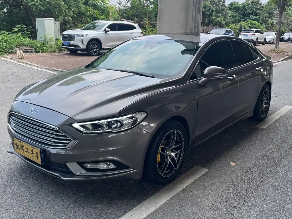 Ford Mondeo 2017 — фото 1