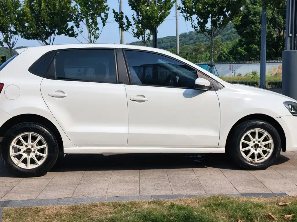 Volkswagen Polo 2014
