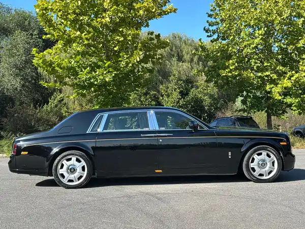 Rolls-Royce Phantom 2006