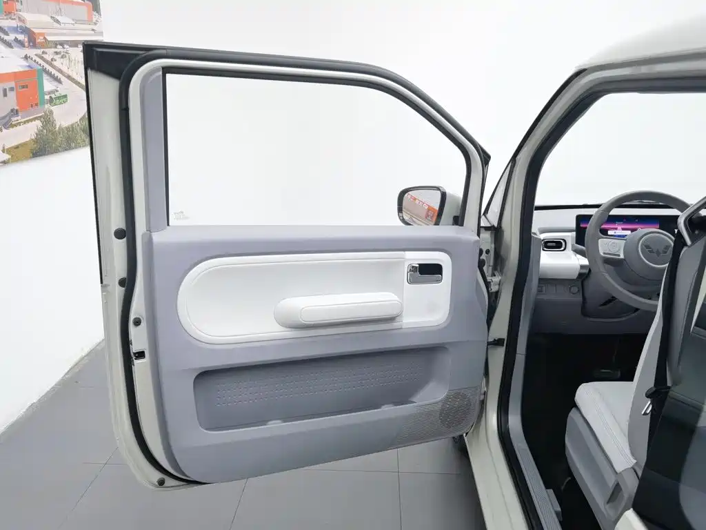 Wuling Air ev Clear Sky 2023 — фото 8