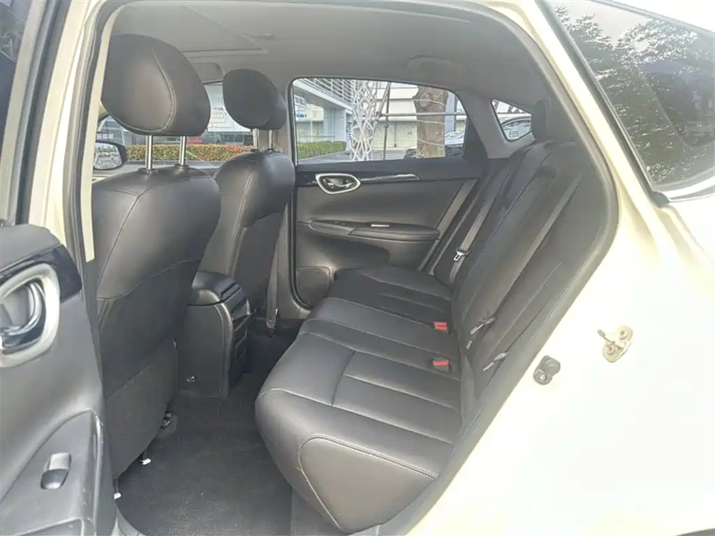 Nissan Sylphy 2019 — фото 10