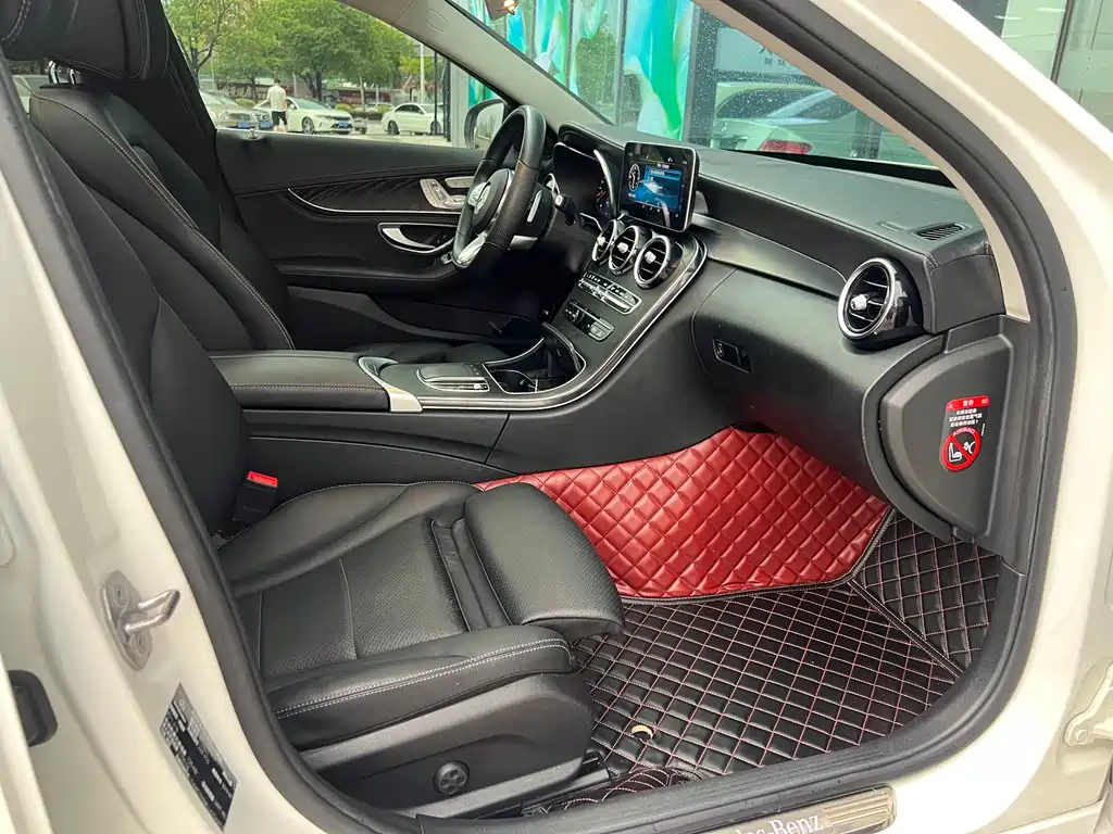 Mercedes-Benz C-Class 2019 — фото 5