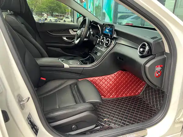 Mercedes-Benz C-Class 2019