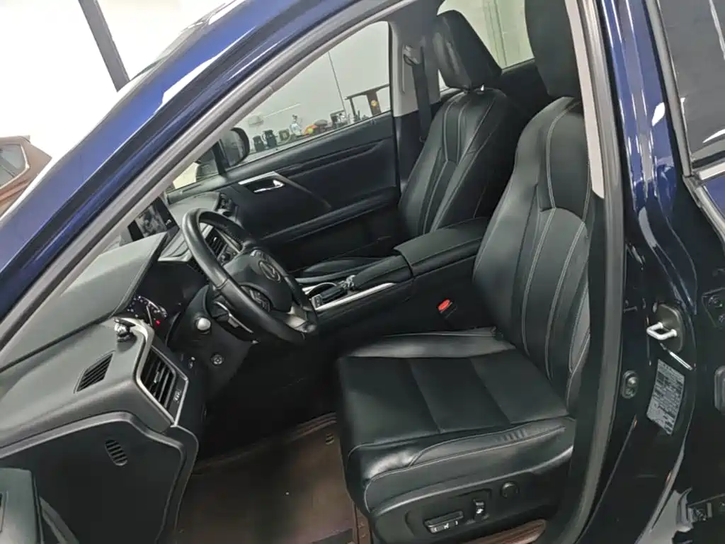 Lexus RX 2021 — фото 15