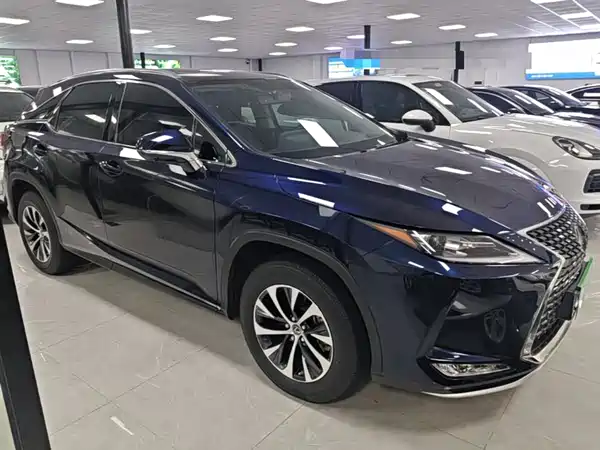 Lexus RX 2021