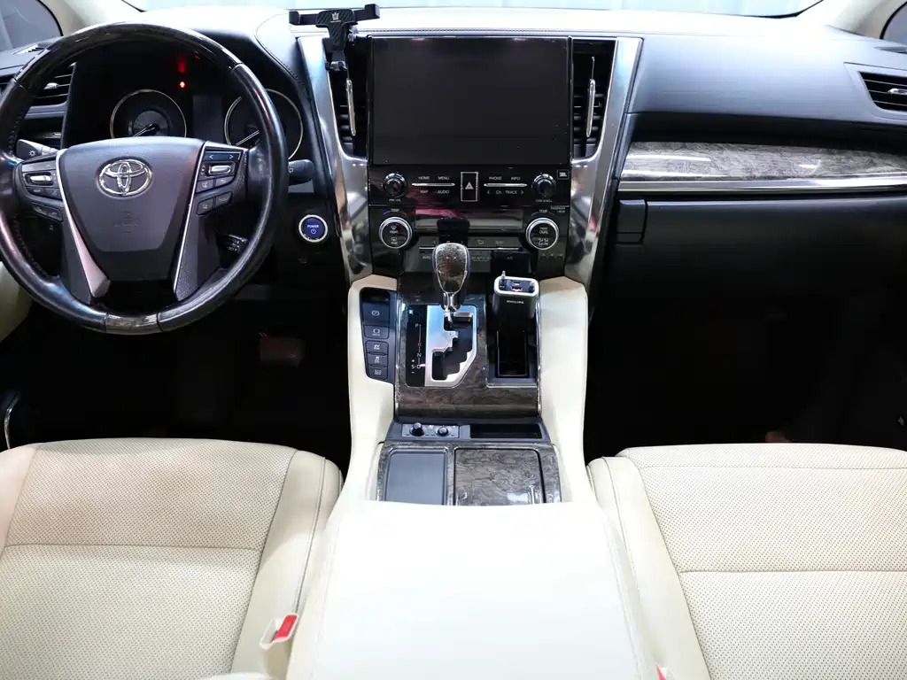 Toyota Vellfire 2020 — фото 4