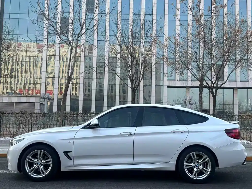 BMW 3 Series GT 2020 — фото 7