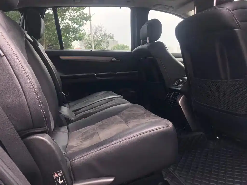 Mercedes-Benz R-Class 2016 — фото 6