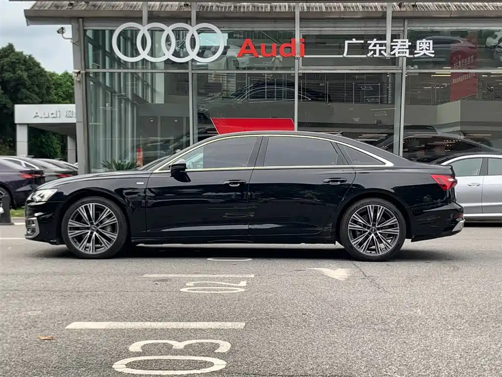 Audi A6L 2023 — фото 3