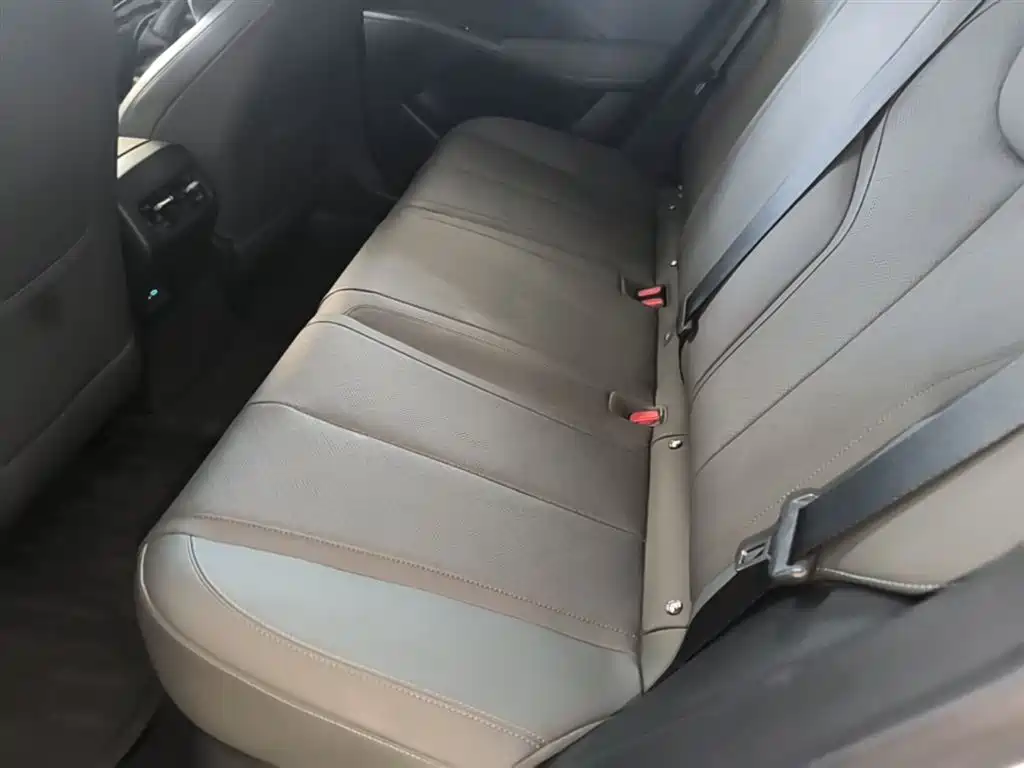 BYD Qin PLUS 2025 — фото 17