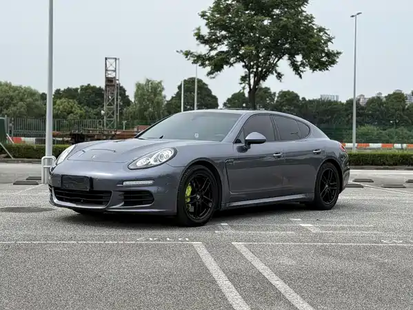 Porsche Panamera 2014