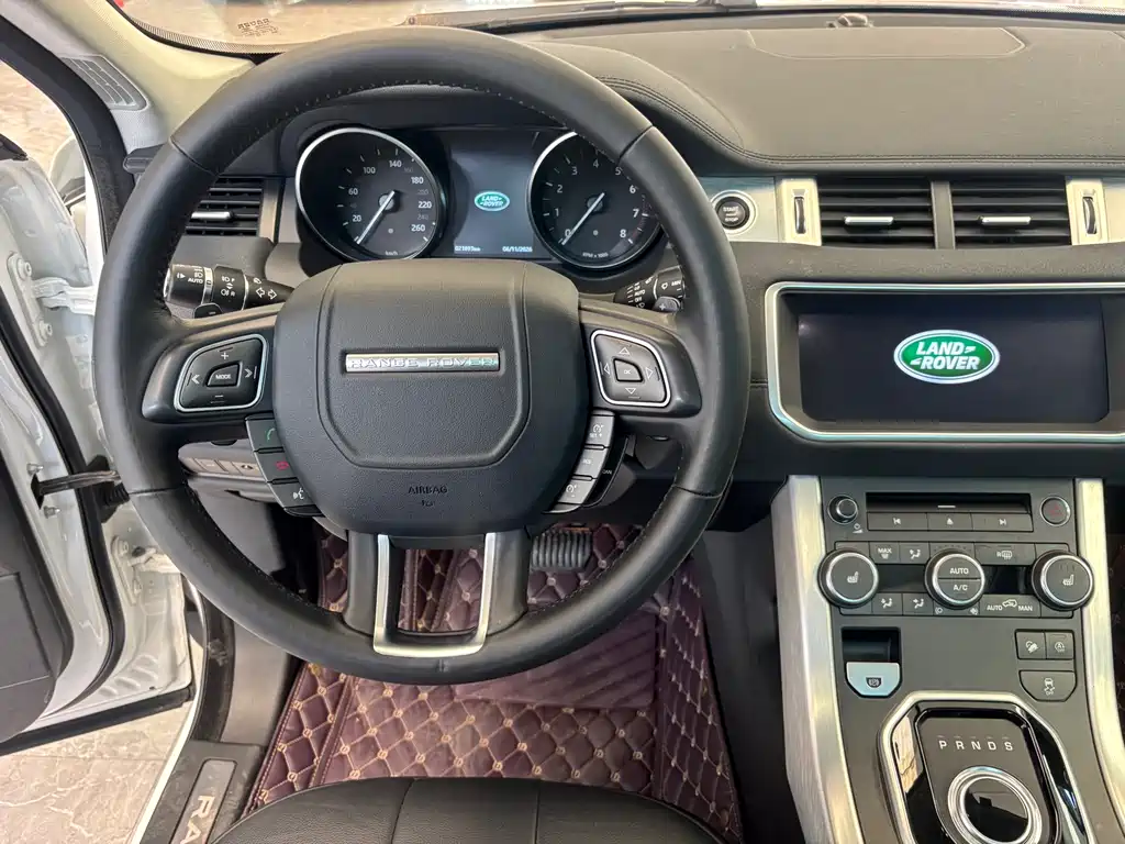 Land Rover Evoque 2019 — фото 9