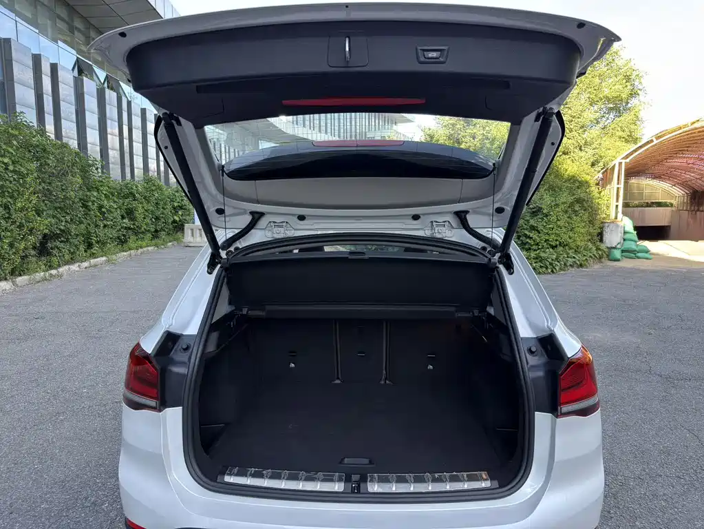 BMW X1 2022 — фото 15