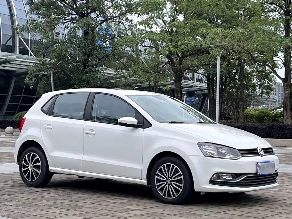 Volkswagen Polo 2018 — фото 3