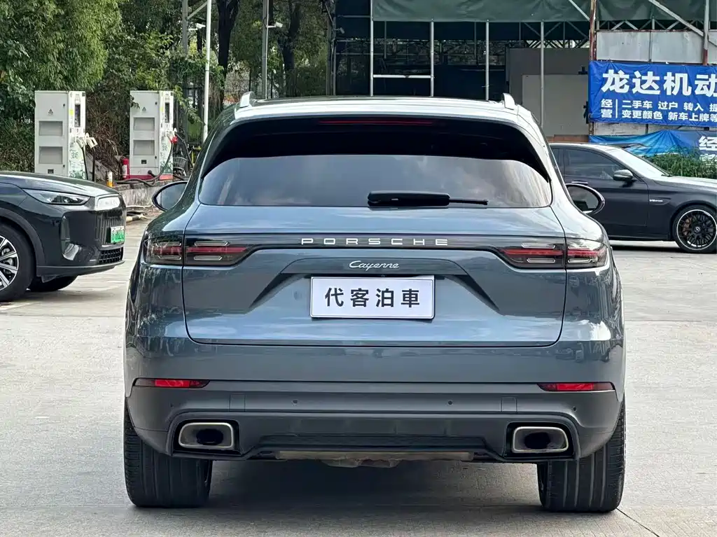 Porsche Cayenne 2019