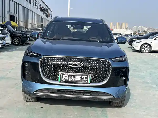 Chery Tiggo 8 PLUS C-DM 2025