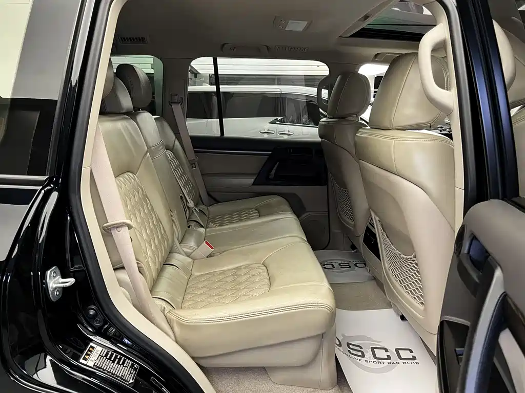 Toyota Land Cruiser 2019 — фото 17